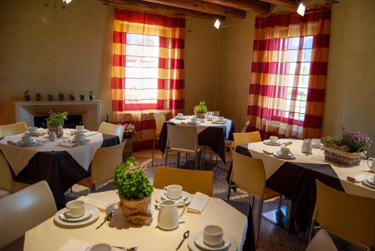 Agriturismo Antico Splendore Villa Pullir Eksteriør billede