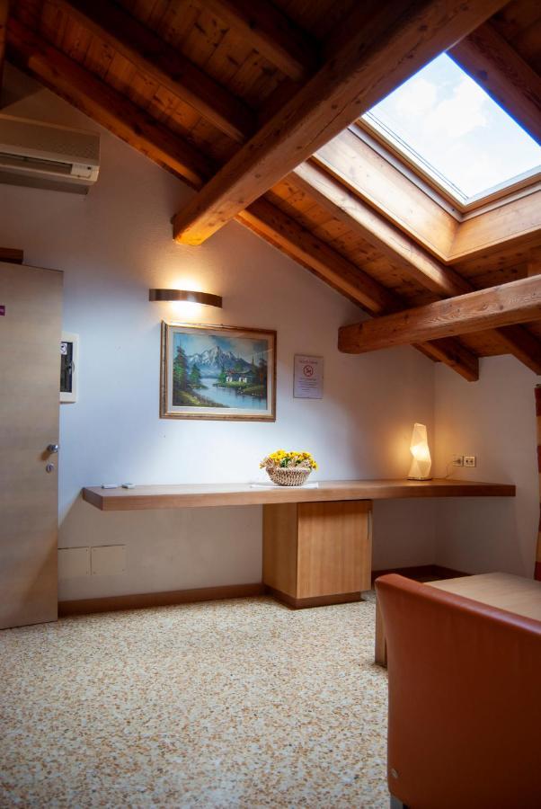 Agriturismo Antico Splendore Villa Pullir Eksteriør billede